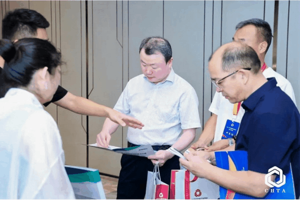  2025中國家紡協(xié)會床品年會在沭陽召開，揭開健康家紡消費密碼