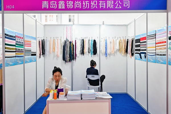  中華紡織網(wǎng)面輔料展區(qū)成功舉辦推介會(huì)，新材料、新工藝 助力興城泳裝產(chǎn)業(yè)升級(jí)
