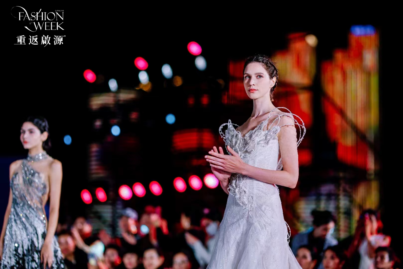 &ldquo;破繭成蝶&rdquo;引領(lǐng)全球時尚新浪潮--2025中國（青島）國際時裝周璀璨即將啟幕 