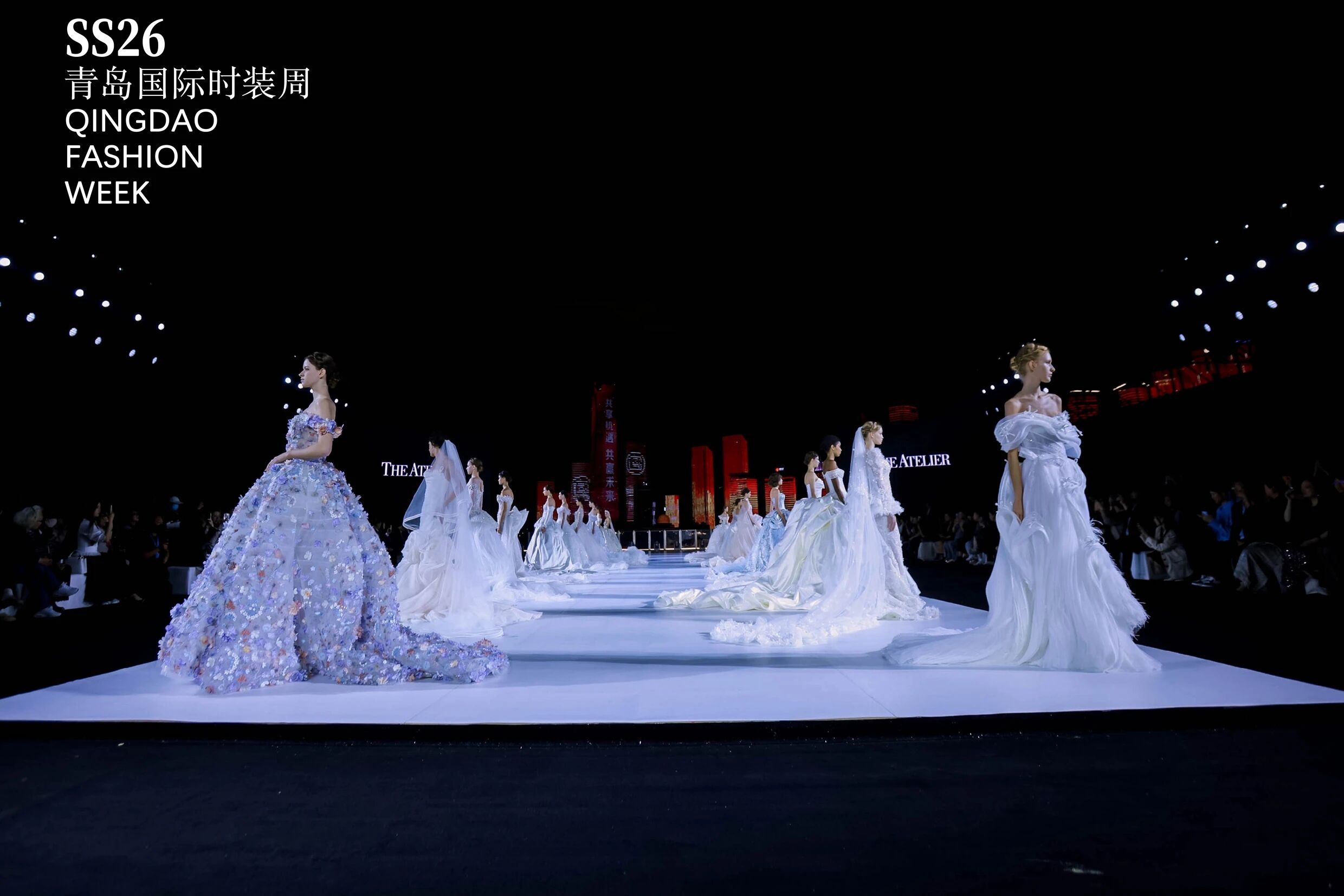 潮涌浮山灣畔 時(shí)尚綺夢啟航--2025中國（青島）國際時(shí)裝周盛大啟幕！