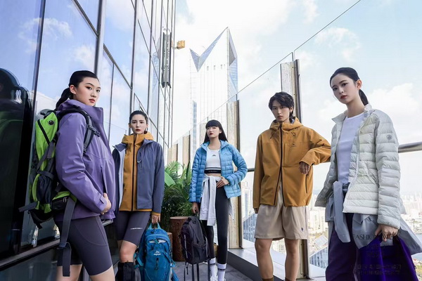 亞洲風(fēng)尚先行者 共繪"INSPO"新篇章--第24屆中國(guó)（青島）時(shí)裝周&middot;時(shí)尚亞洲潮流藝術(shù)節(jié)開幕