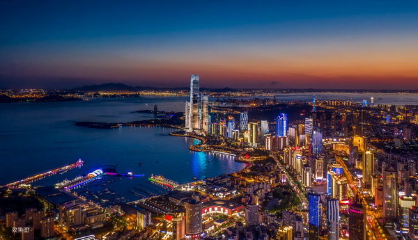 亞洲風(fēng)尚先行者 共繪"INSPO"新篇章--第24屆中國(guó)（青島）時(shí)裝周&middot;時(shí)尚亞洲潮流藝術(shù)節(jié)開幕