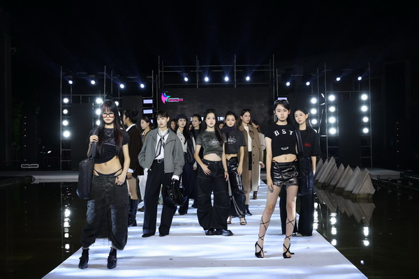 &ldquo;華秀&rdquo;璀璨，紡織谷變身老城區(qū)時尚秀場