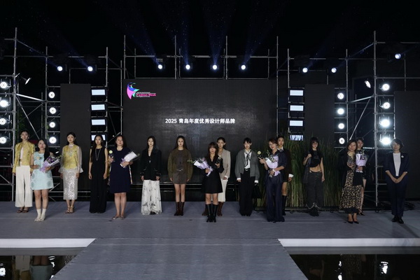 &ldquo;華秀&rdquo;璀璨，紡織谷變身老城區(qū)時尚秀場