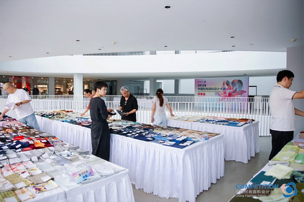 紡都盡顯國際范！2025柯橋時尚周積淀十載再啟航