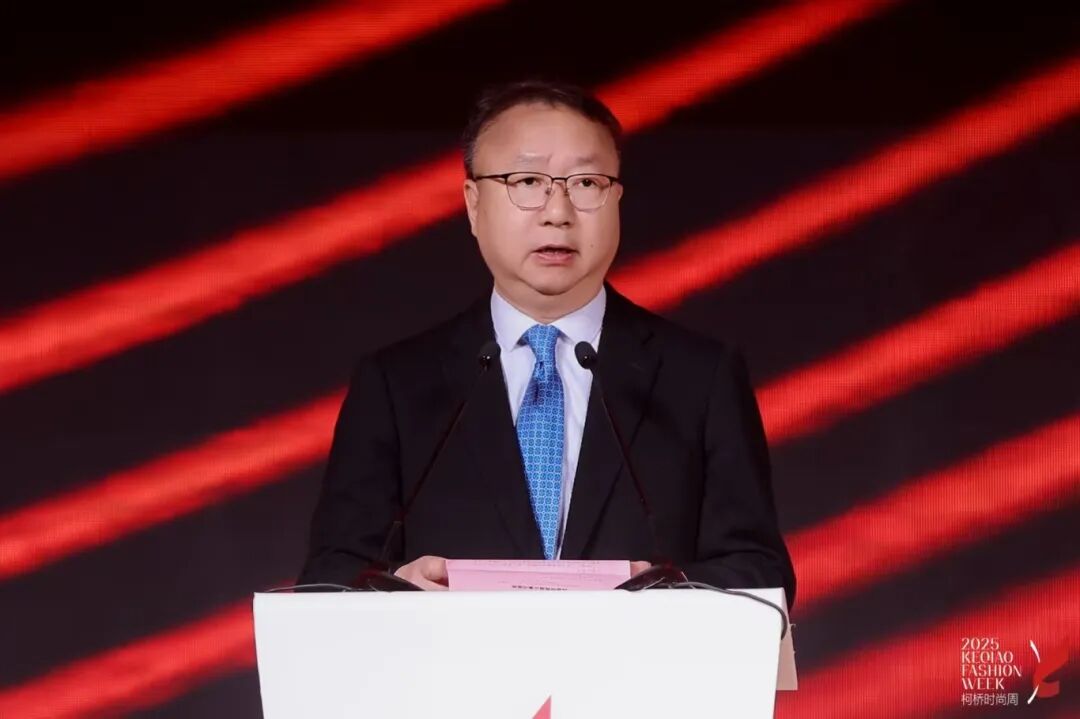 2025柯橋時(shí)尚周（秋季）啟幕！十年織夢(mèng)，時(shí)尚共鳴&ldquo;洄響&rdquo;千年紡都