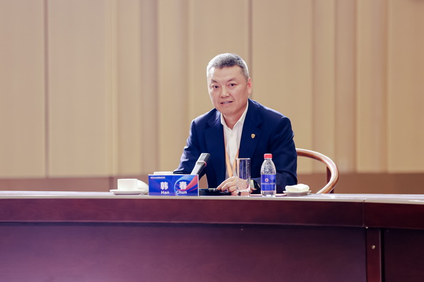 開放競合 共鏈未來--2025知名企業(yè)家圓桌會(huì)議擘畫紡織產(chǎn)業(yè)新格局