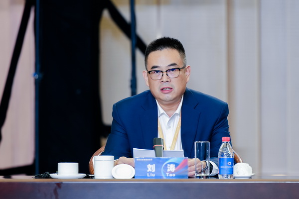 開放競合 共鏈未來--2025知名企業(yè)家圓桌會(huì)議擘畫紡織產(chǎn)業(yè)新格局