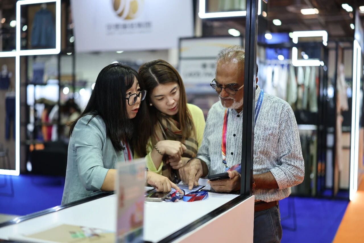 繪就產(chǎn)業(yè)發(fā)展新藍(lán)圖 邁向&ldquo;韌性協(xié)同&rdquo;新紀(jì)元 APTEXPO 2025新加坡啟幕！