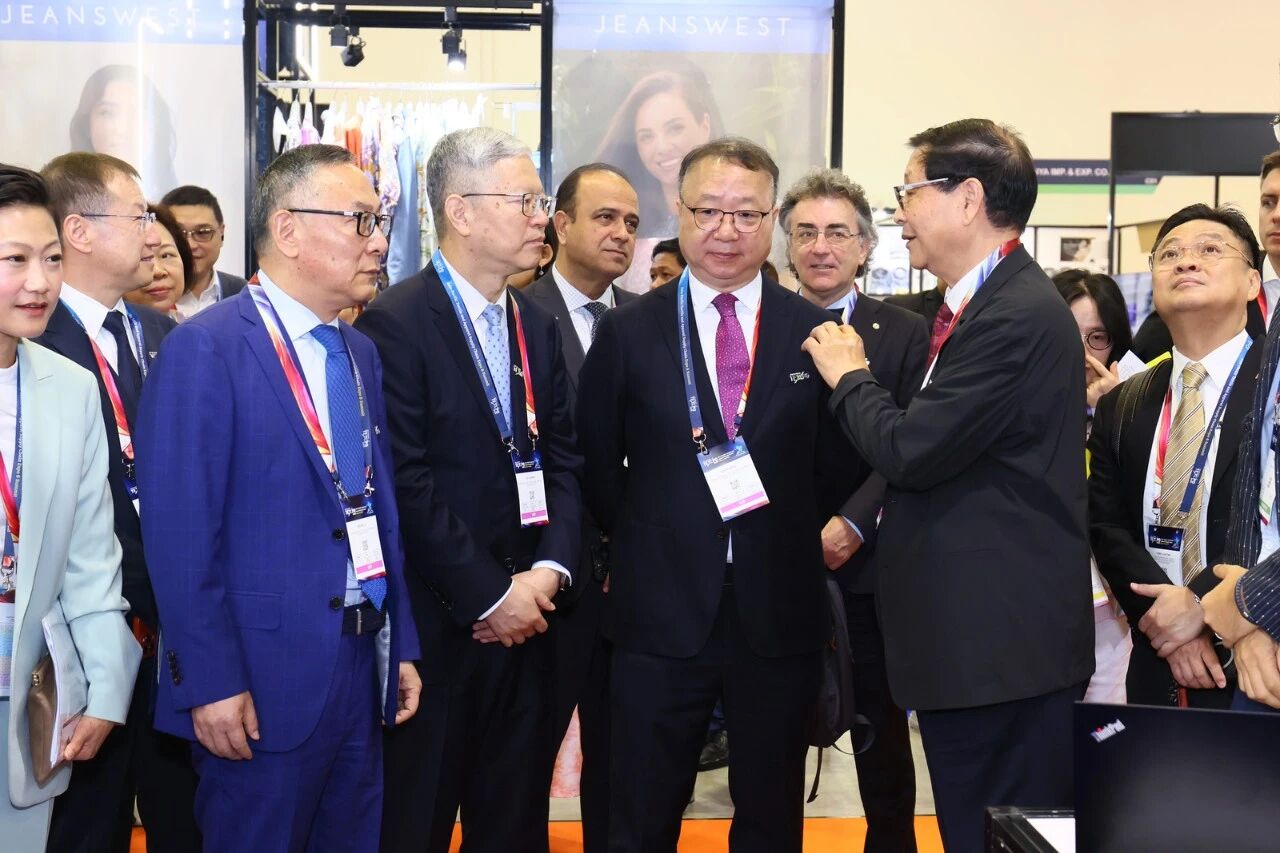 繪就產(chǎn)業(yè)發(fā)展新藍(lán)圖 邁向&ldquo;韌性協(xié)同&rdquo;新紀(jì)元 APTEXPO 2025新加坡啟幕！