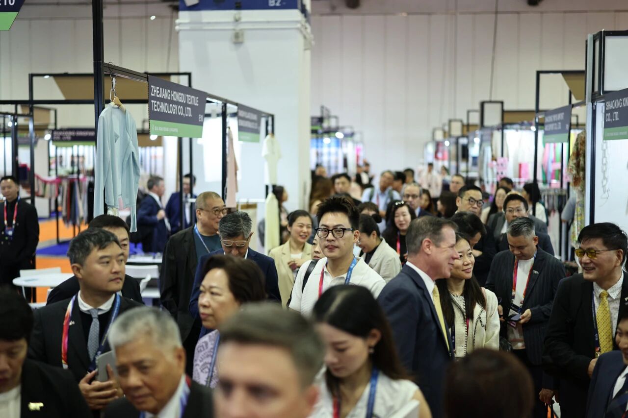  繪就產(chǎn)業(yè)發(fā)展新藍(lán)圖 邁向&ldquo;韌性協(xié)同&rdquo;新紀(jì)元 APTEXPO 2025新加坡啟幕！