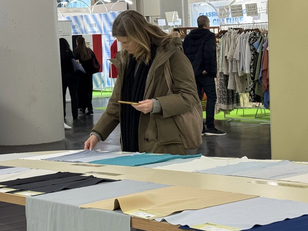 美國(guó)TEXWORLD服裝面料展紐約國(guó)際服裝采購展APP啟幕